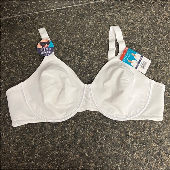Vanity Fair Other - 2/9  nwt vanity fair white underwire bra 42C style # 76084